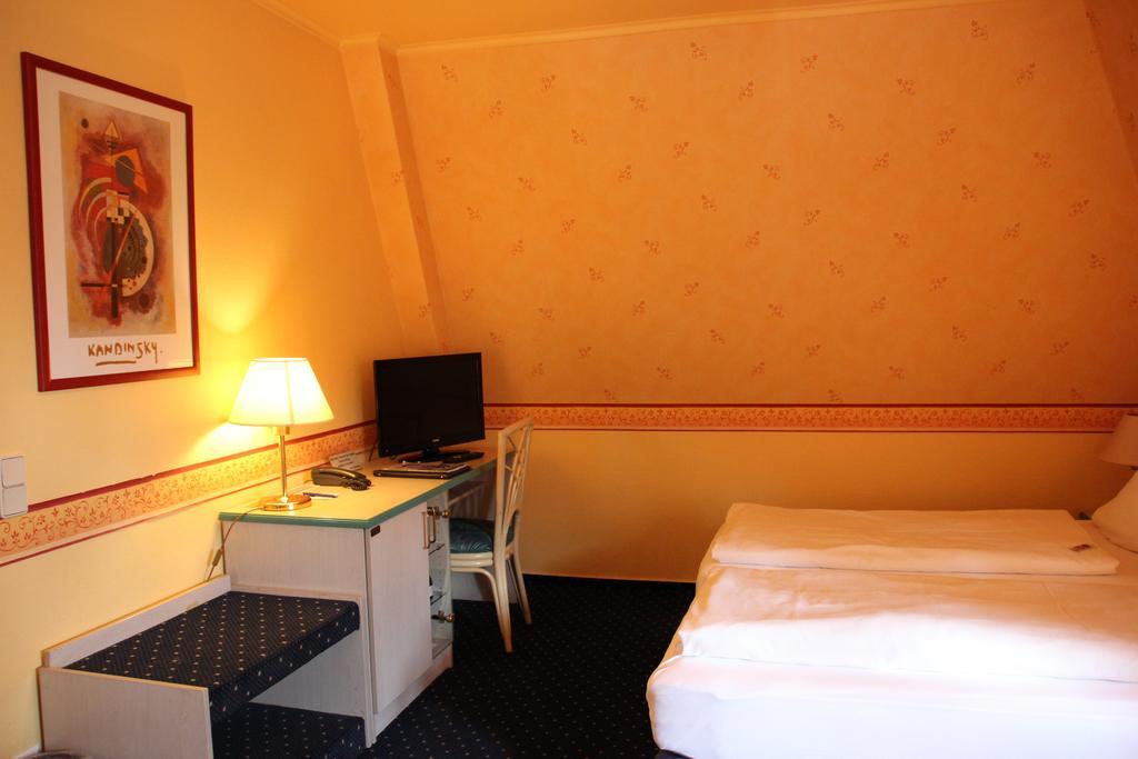 Hotel Nordic Norderstedt Exterior photo